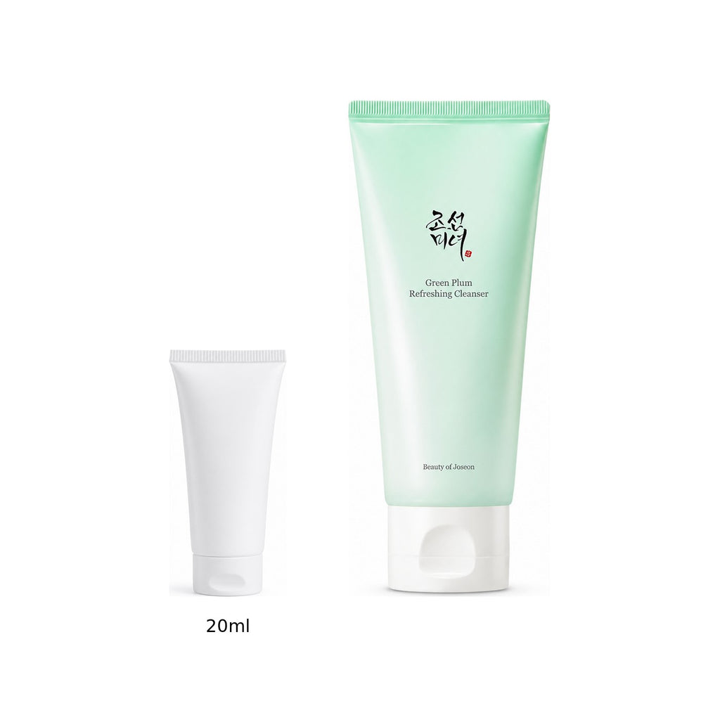 20ml sample tube next to the full-size Beauty of Joseon Green Plum Refreshing Cleanser 100ml tube