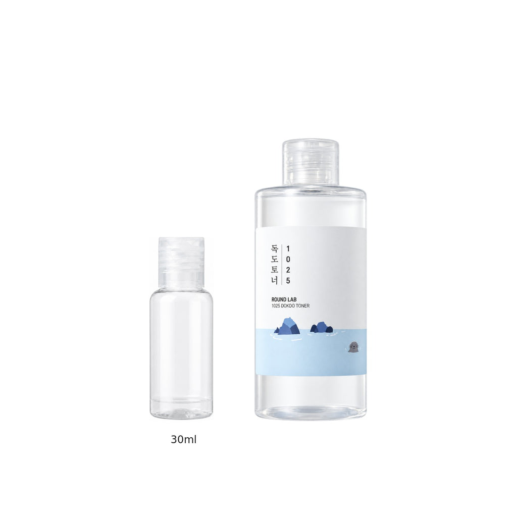 30ml sample bottle next to the full-size Round Lab 1025 Dokdo Toner 200ml bottle